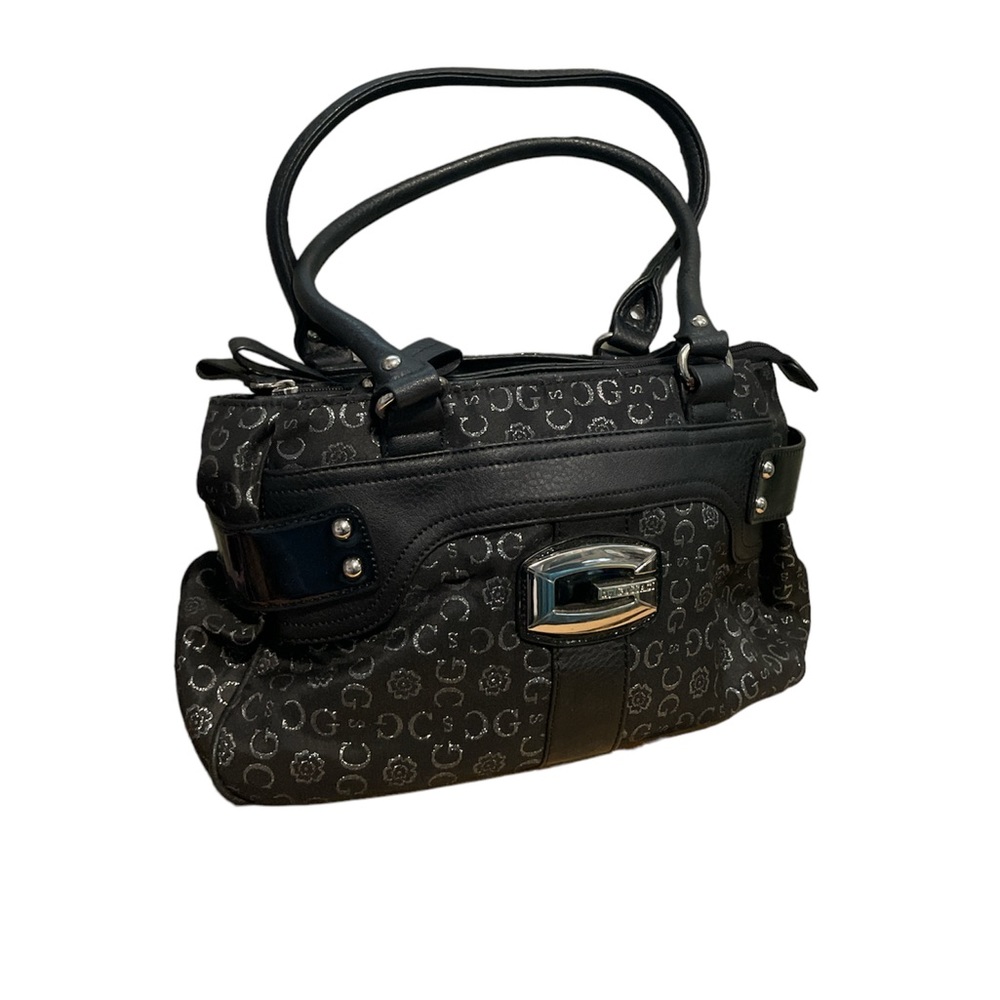 GUESS shoulder bag  (not authentic)
